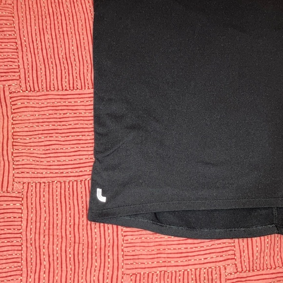 Lole women’s medium Black Fitted Cap Sleeve T-Shirt / athletic top - Picture 7 of 11